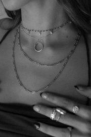 Elegant Droplet Charm Necklace - Image 5