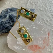 Chic Geo-Shaped Traffic Light Earrings - Image 5