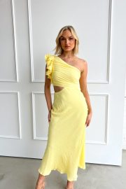 Elegant One-Shoulder Yellow Dress - Image 2