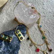 Chic Geo-Shaped Traffic Light Earrings - Image 7