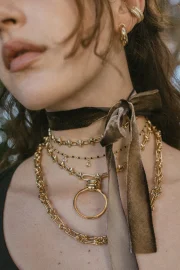 Elegant Droplet Charm Necklace - Image 4