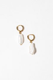 Elegance In Motion: Baroque Pearl Earrings - Image 2
