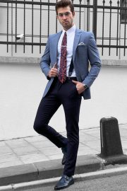 Stylish Men'S Checkered Blazer - Image 2