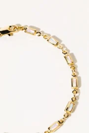 Elegant Faux Gold And Mother-Of-Pearl Link Bracelet - Image 3