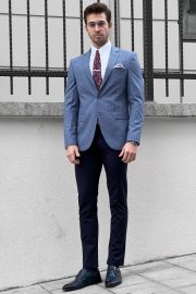 Stylish Men'S Checkered Blazer - Image 7