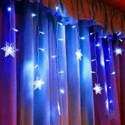 LED Snowflake Fairy String Lights Curtain – Warm White - Image 4